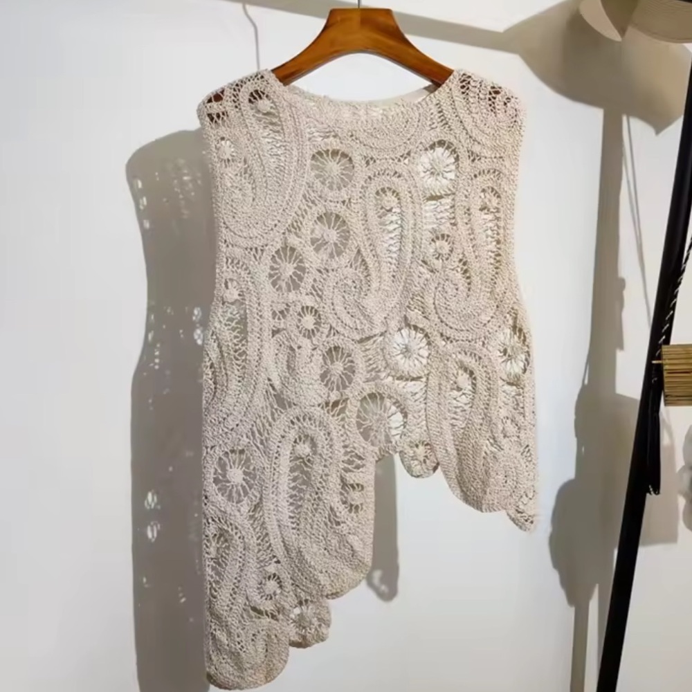 Crochet tank top Elegant Cream boho Crochet Top chic khaki beige summer - Picture 2 of 2